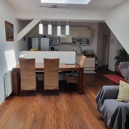 Ruhige, Grosse Ferienwohnung Am Muehlberg, Stadtrand 维也纳 外观 照片